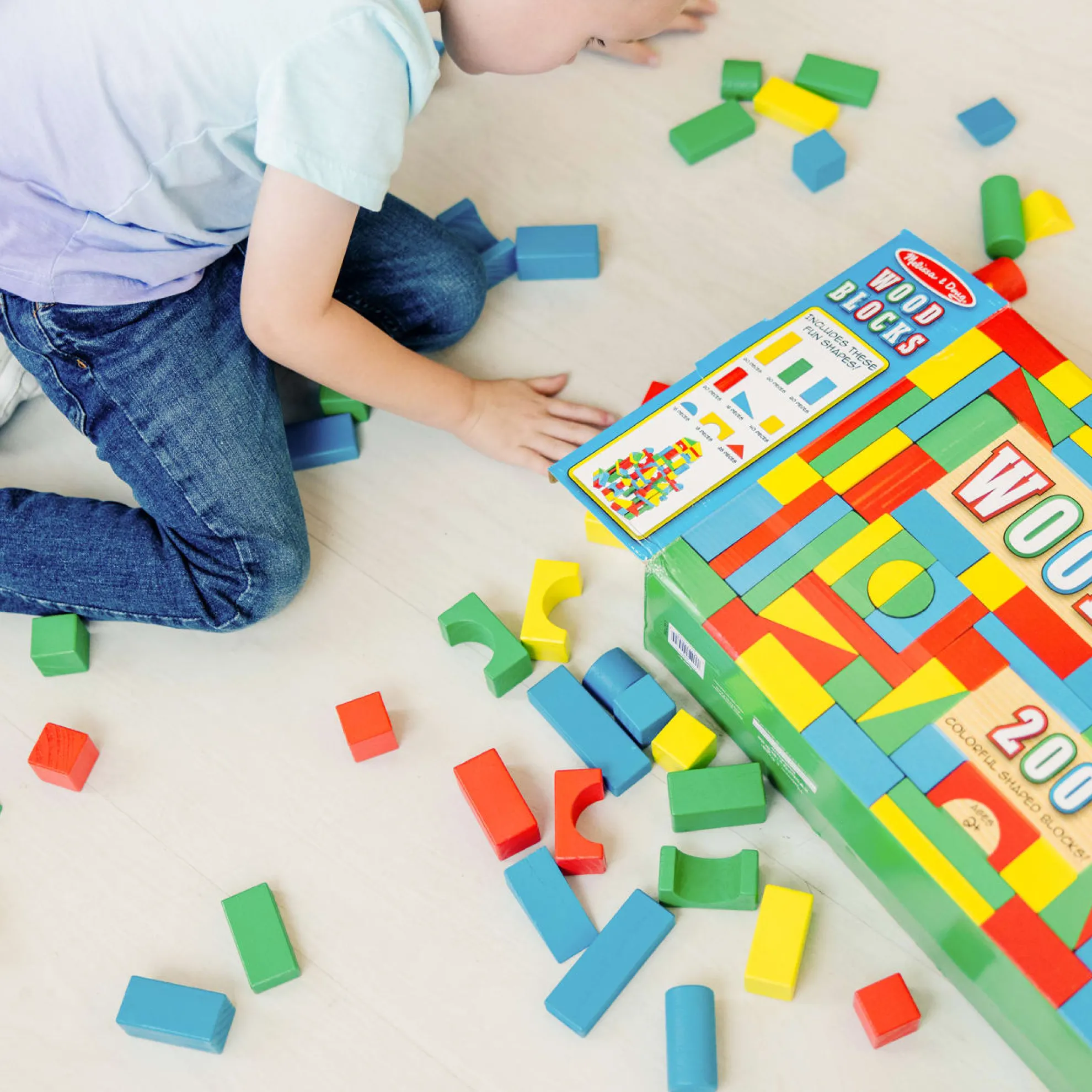 200 Piece Wood Blocks Set