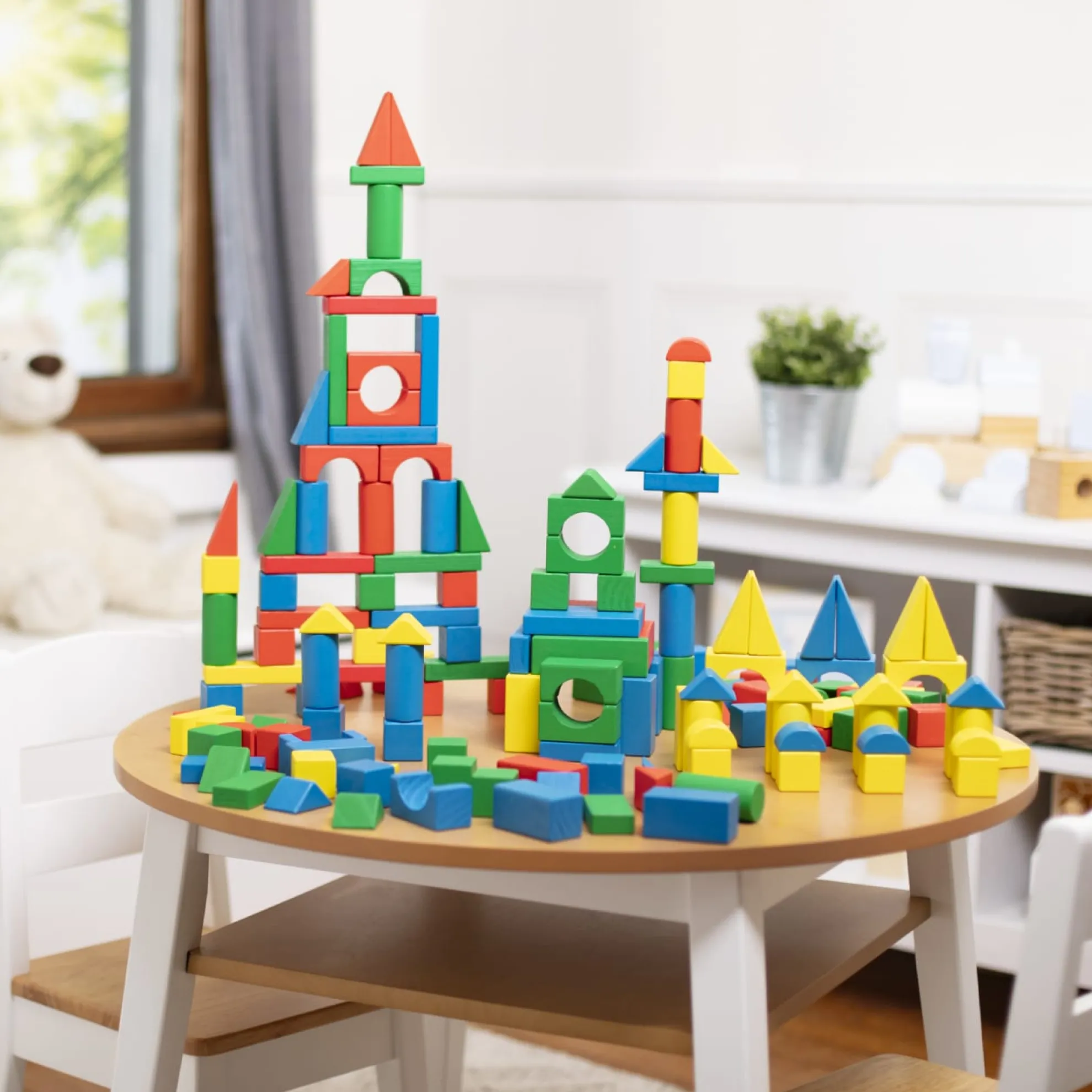 200 Piece Wood Blocks Set