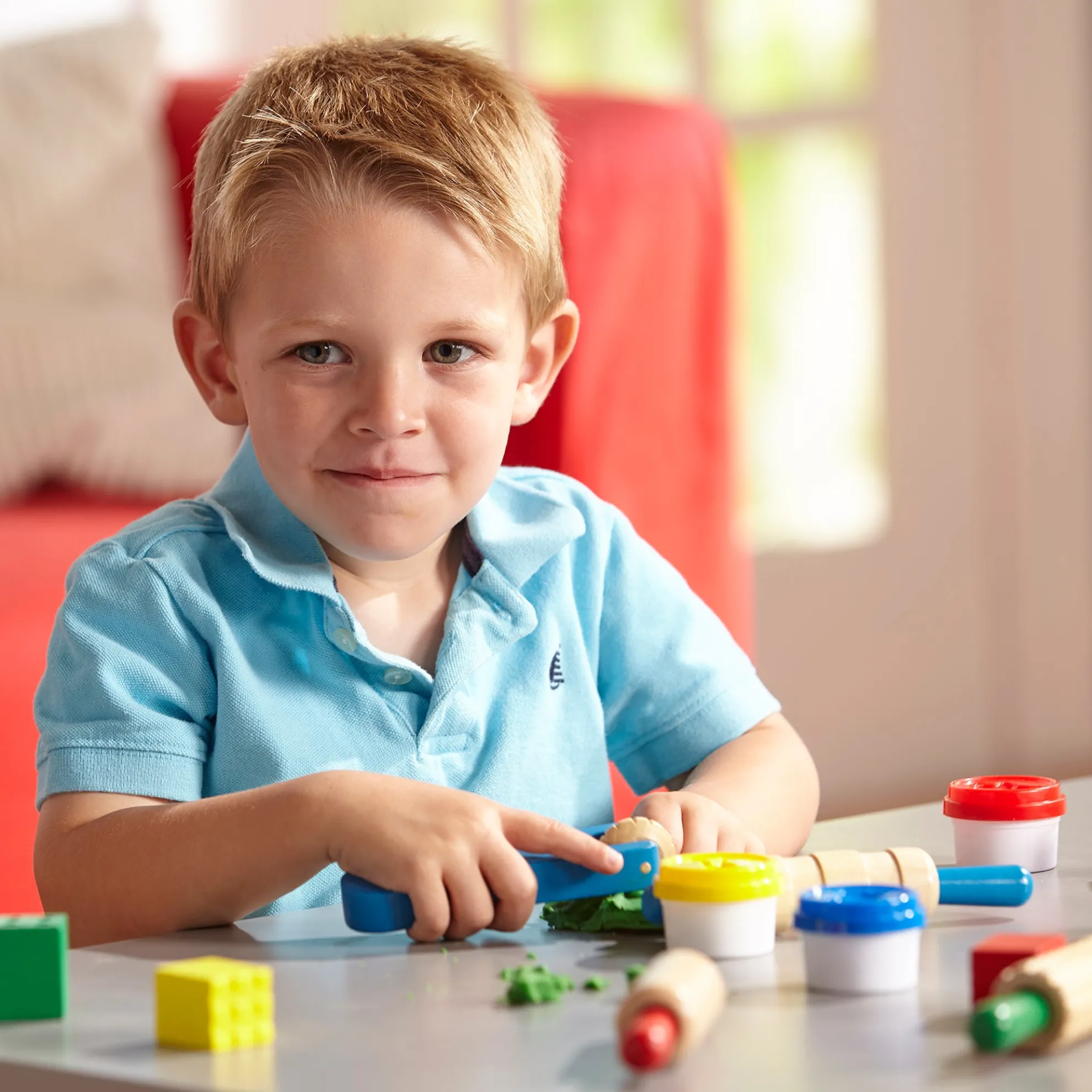 Created by Me! Shape, Model & Mold Modeling Dough Craft Kit