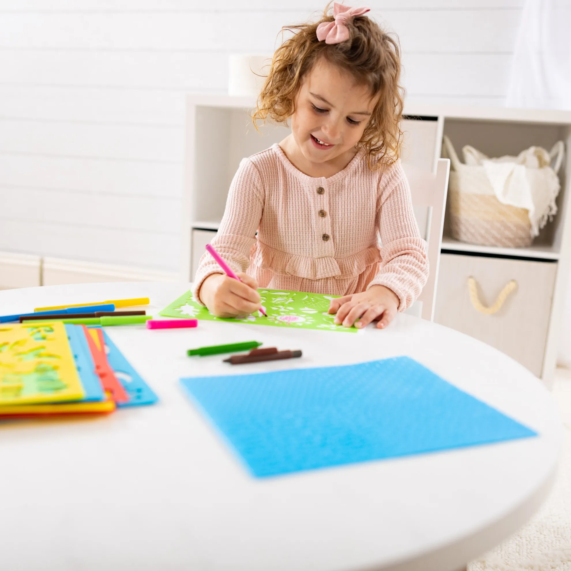 Created by Me! Stencil Art Activity Kit