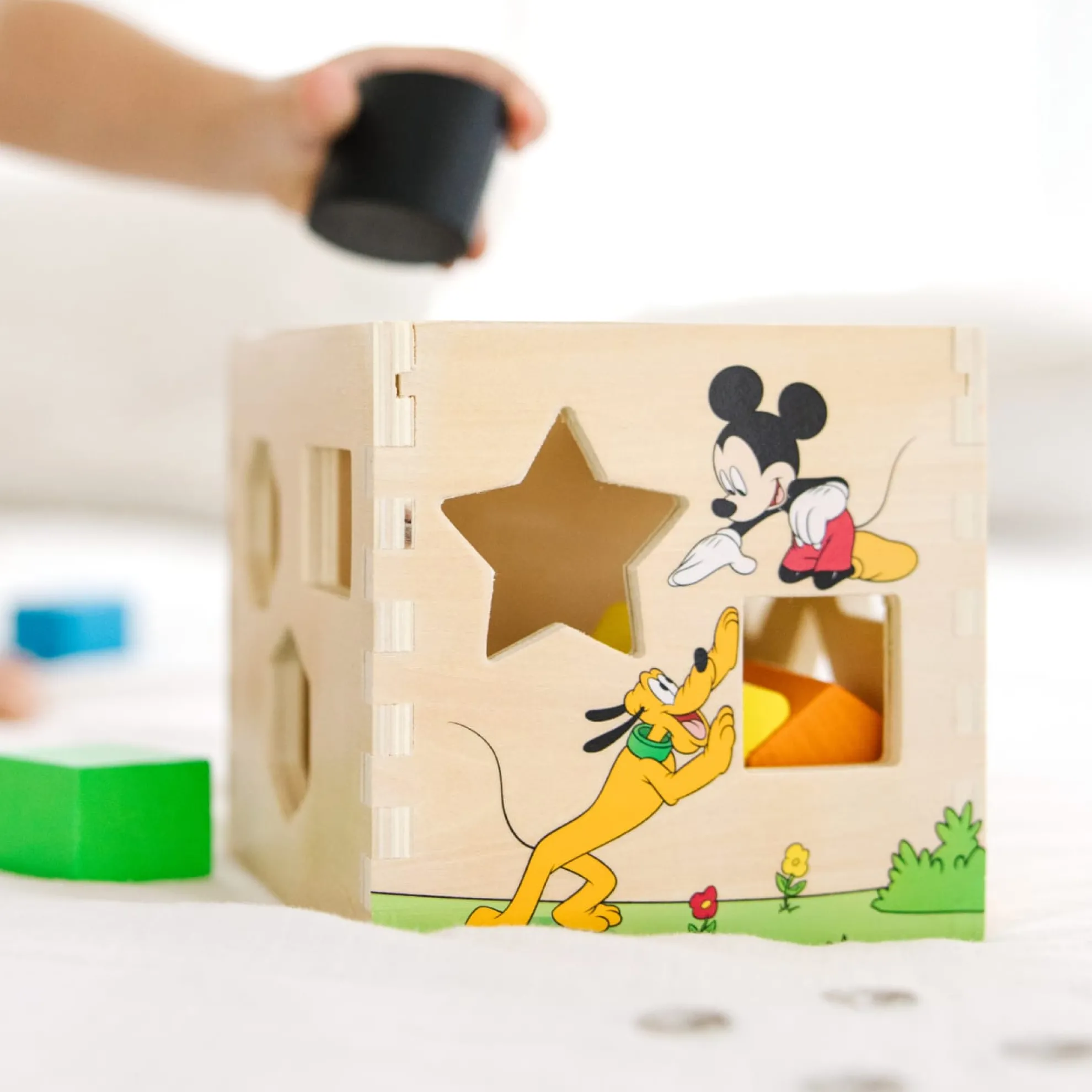 Disney Mickey Mouse & Friends Wooden Shape Sorting Cube