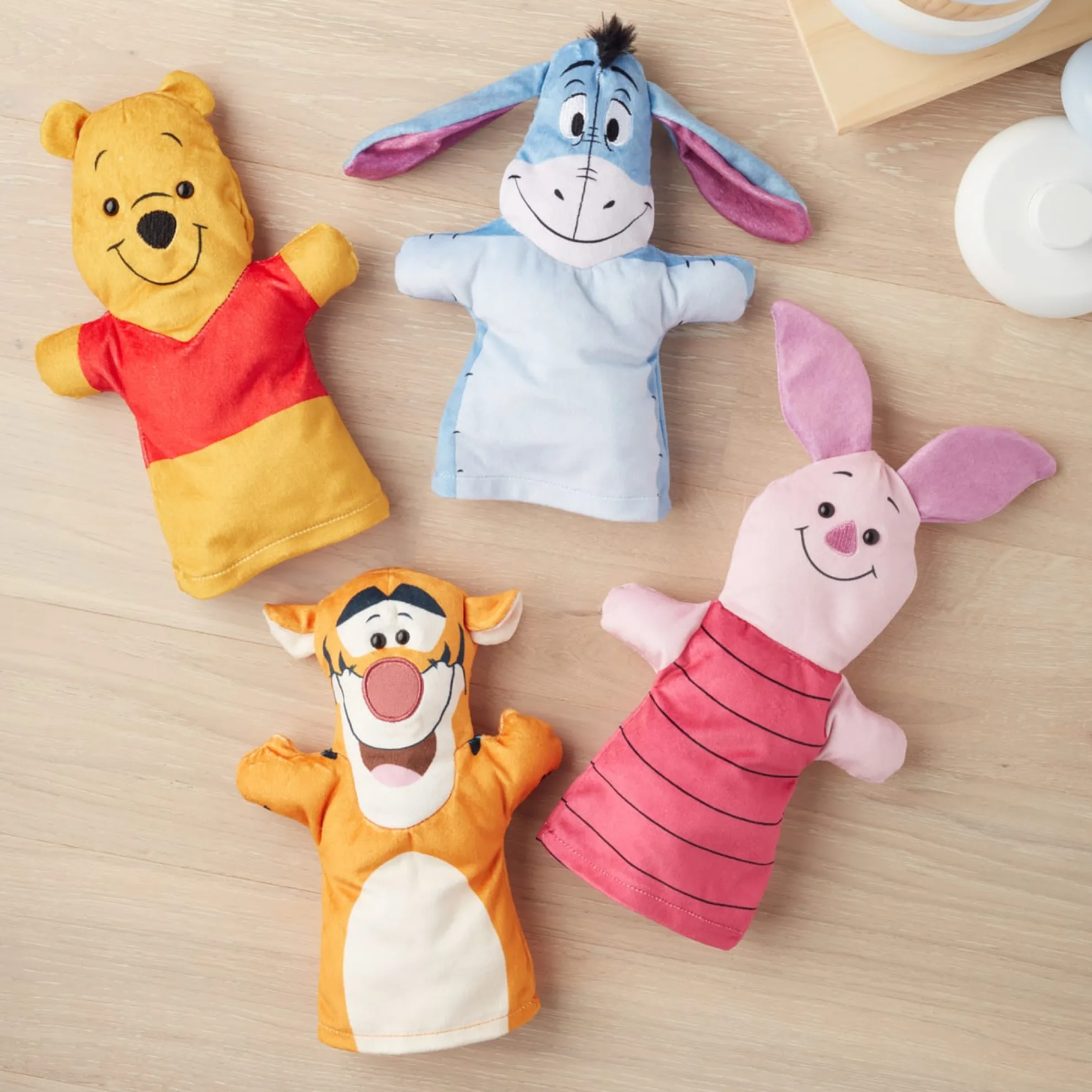 Disney Winnie the Pooh Soft & Cuddly Hand Puppets