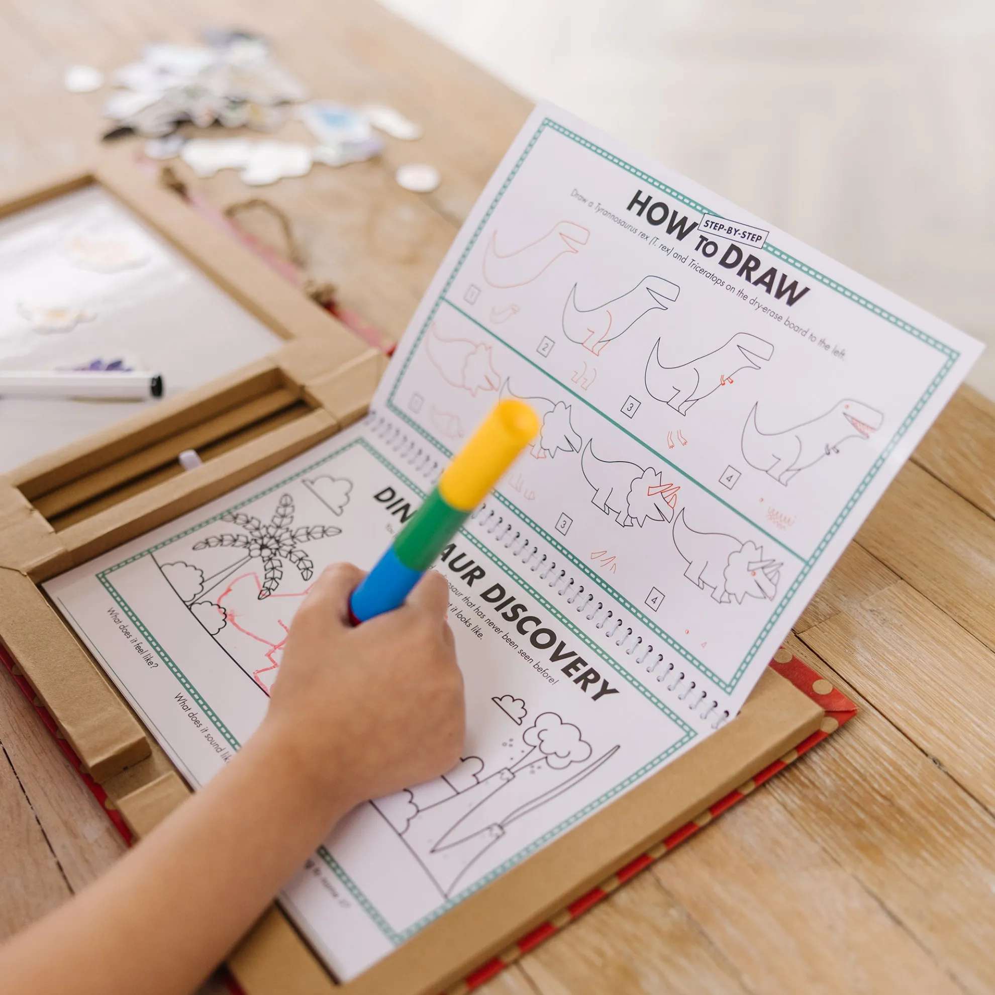 Natural Play: Play, Draw, Create Reusable Drawing & Magnet Kit – Dinosaurs
