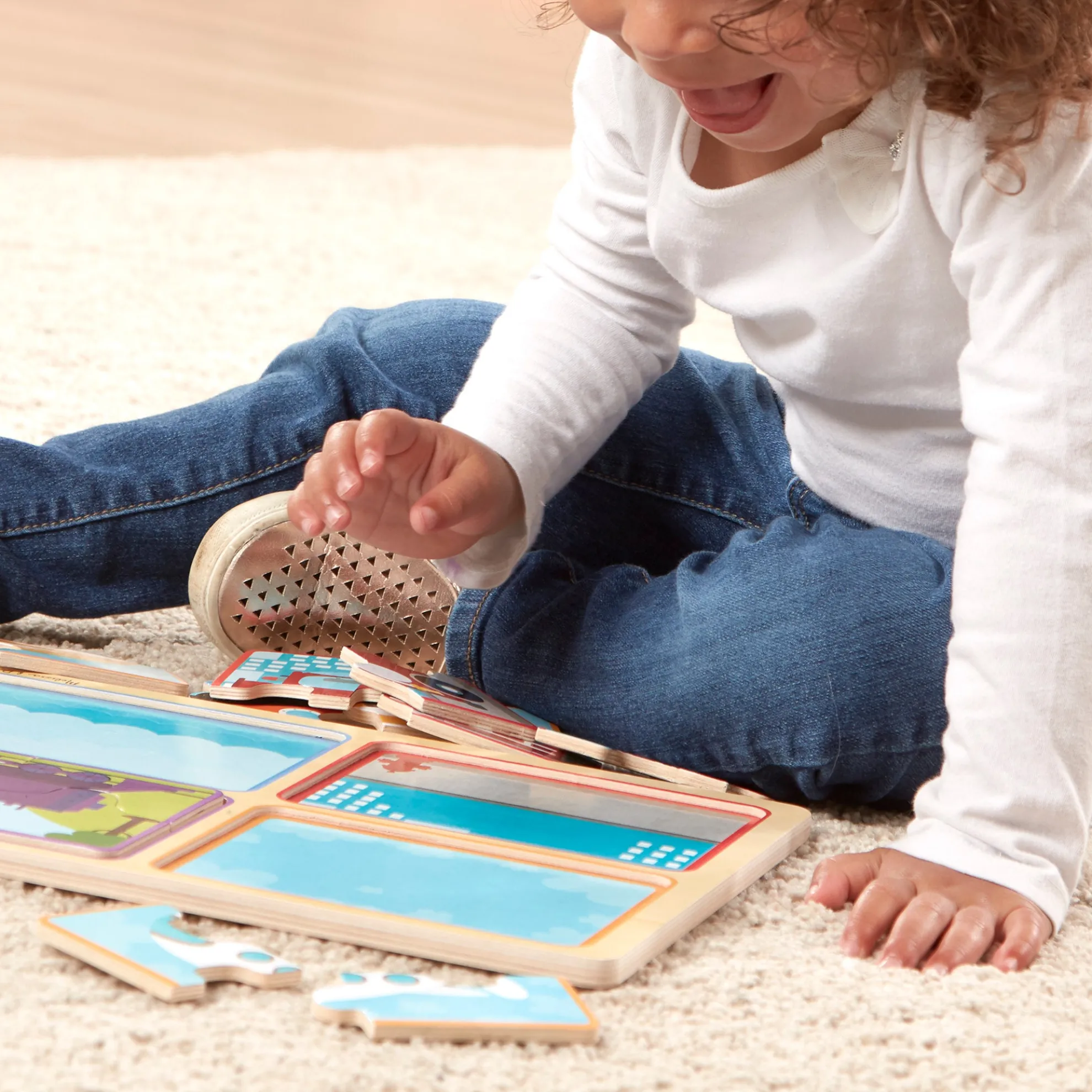 Natural Play Wooden Puzzle: Ready, Set, Go