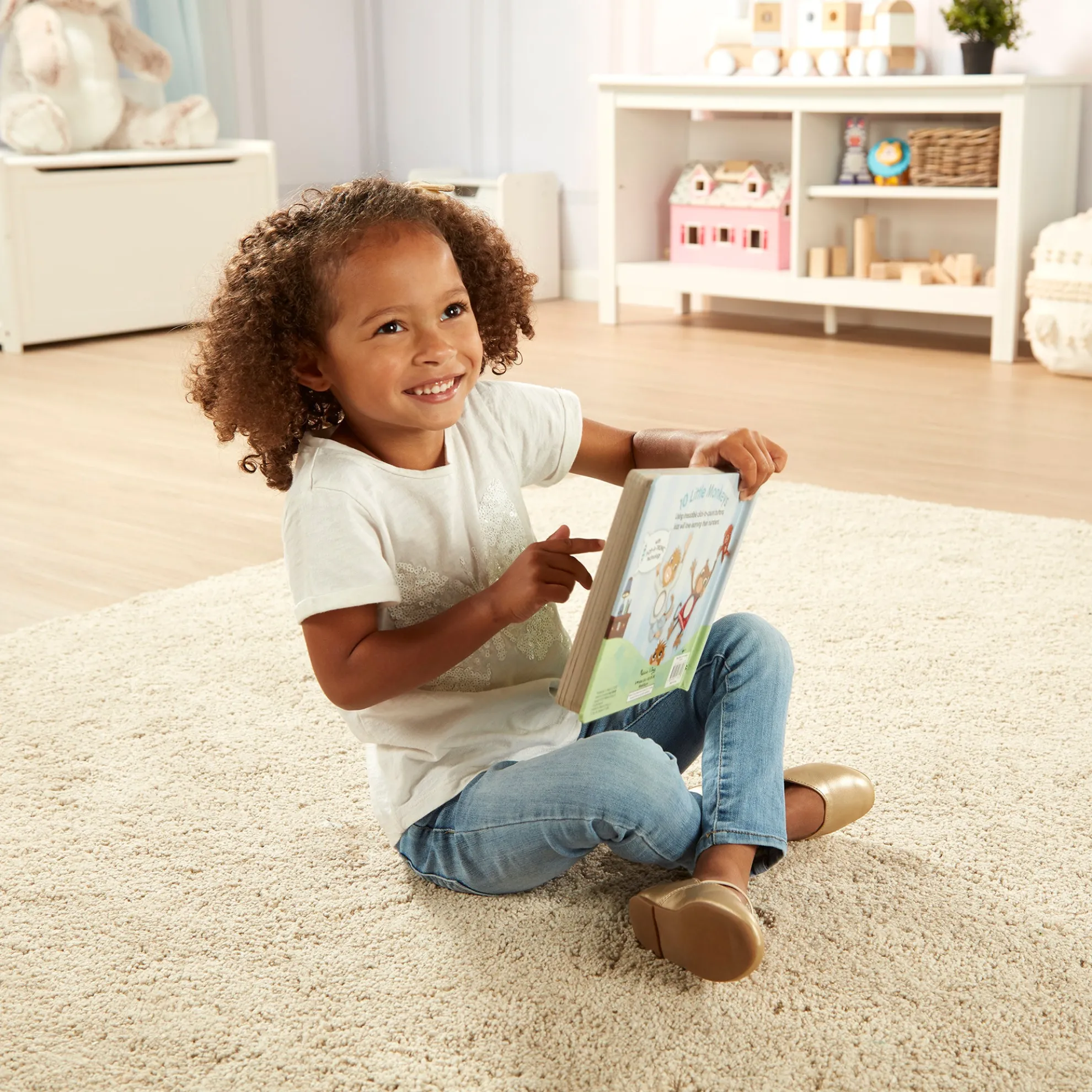 Poke-a-Dot: 10 Little Monkeys Board Book