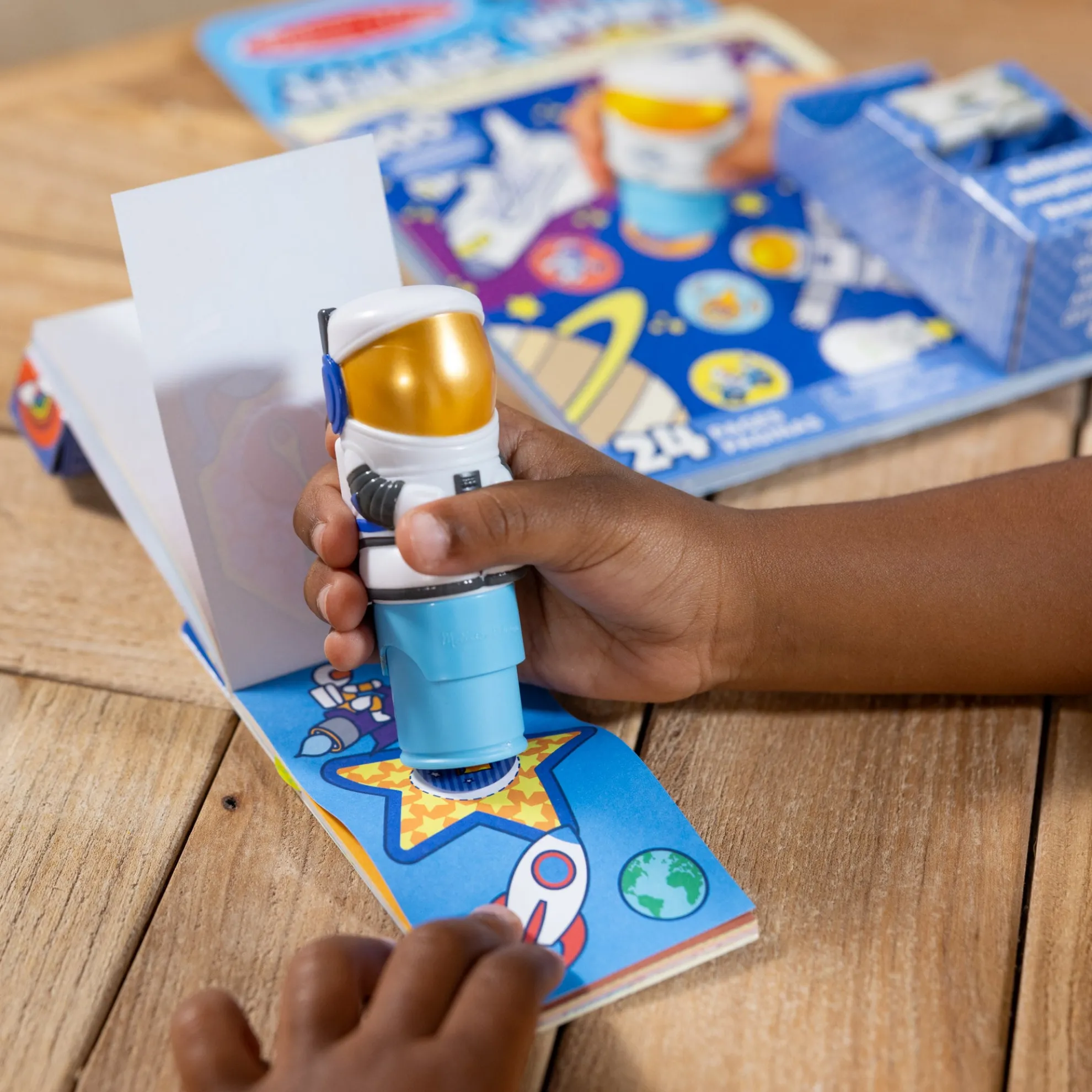 Sticker WOW!™ Astronaut Bundle: Activity Pad & Sticker Stamper + Mini Activity Pad and 200 Refill Stickers
