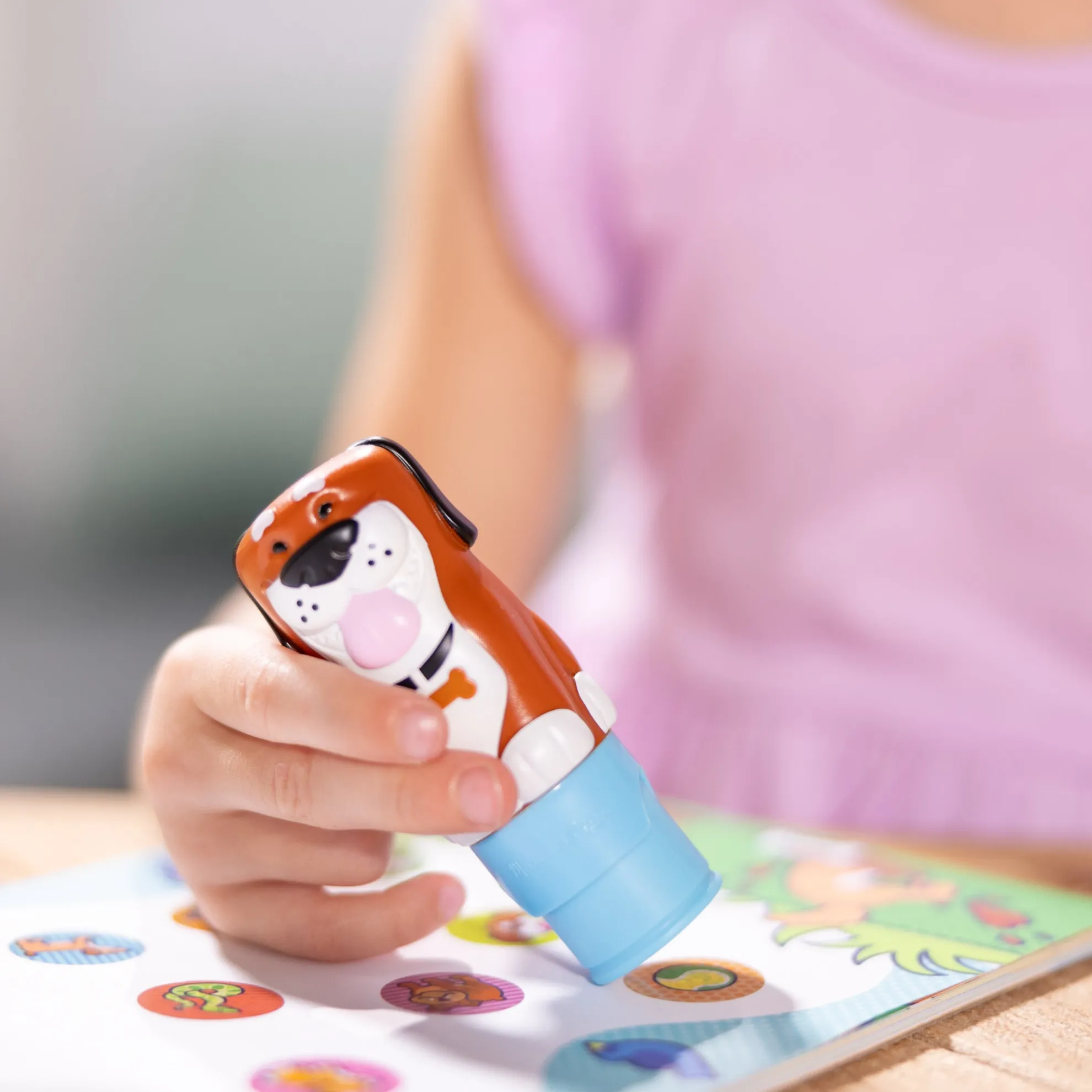 Sticker WOW!™ Dog Bundle: Activity Pad & Sticker Stamper + Mini Activity Pad and 200 Refill Stickers