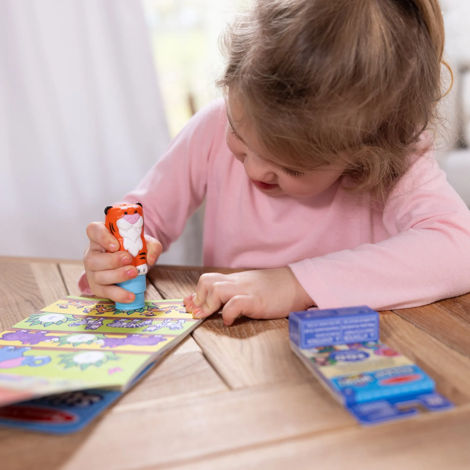 Sticker WOW!™ Tiger Bundle: Activity Pad & Sticker Stamper + Mini Activity Pad and 200 Refill Stickers