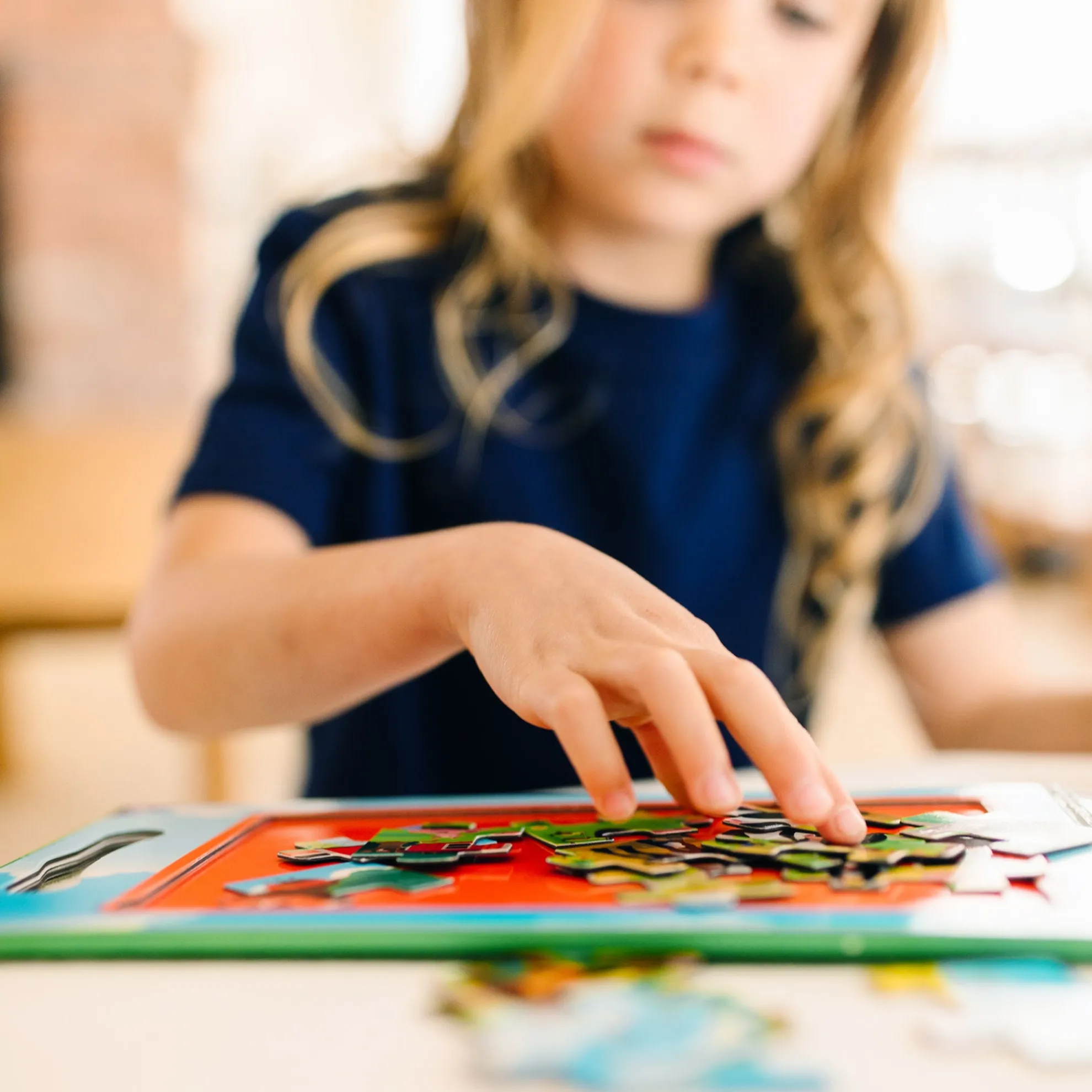 Take-Along Magnetic Jigsaw Puzzles – On the Farm