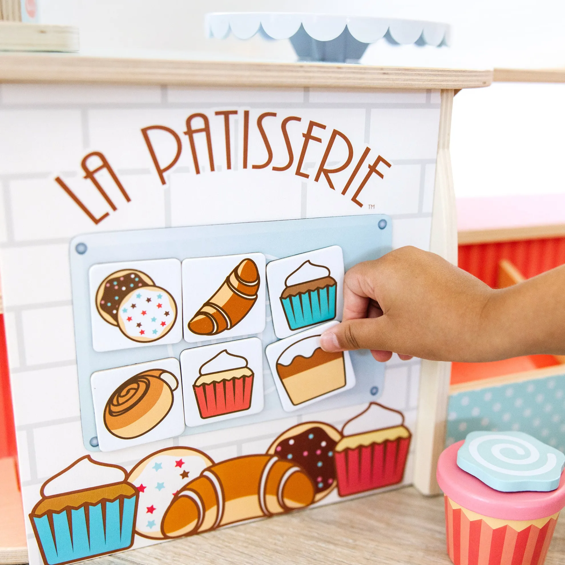 Wooden La Patisserie Bakery